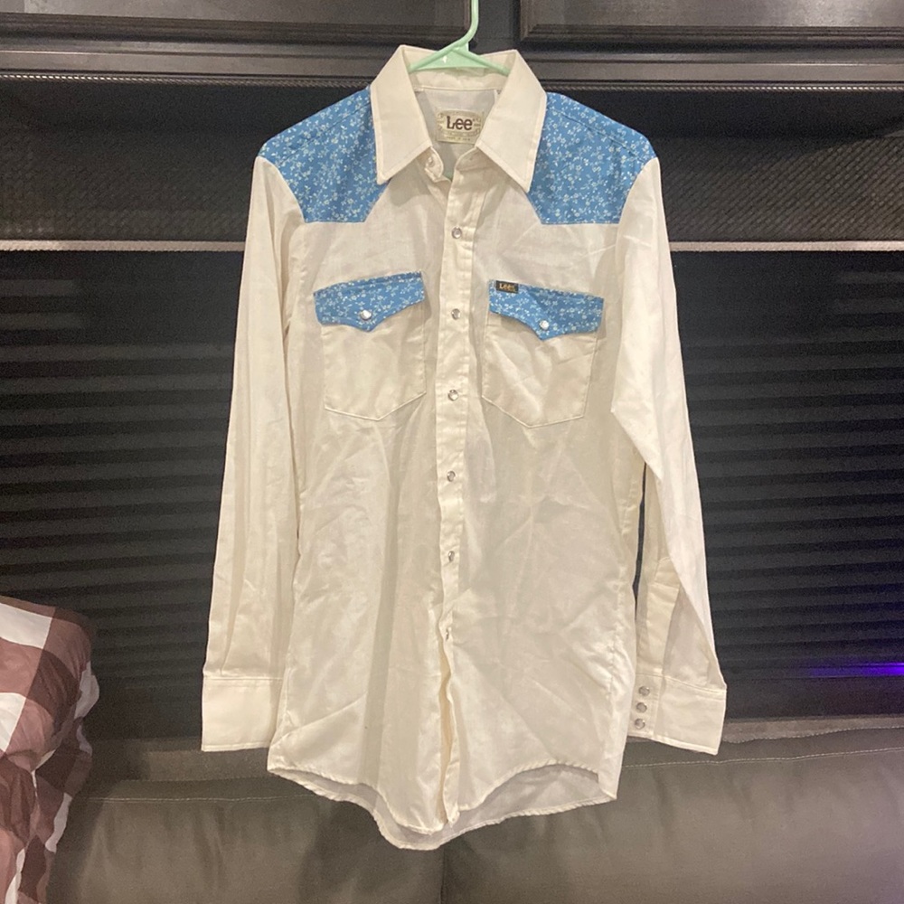 Brand new VINTAGE mens Lee pearl snap